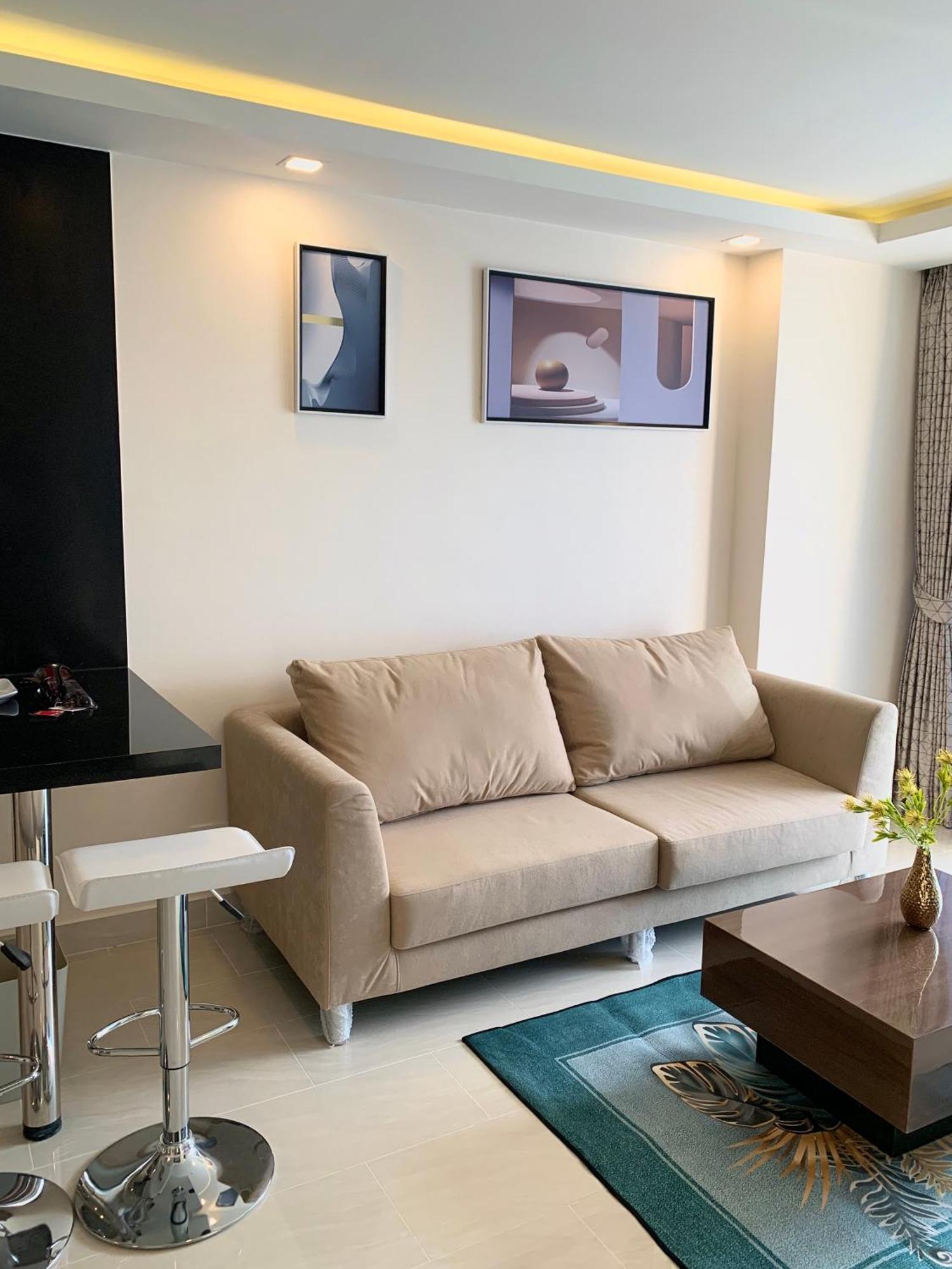 Centara Avenue Residence By Daisy Pattaya 1 外观 照片