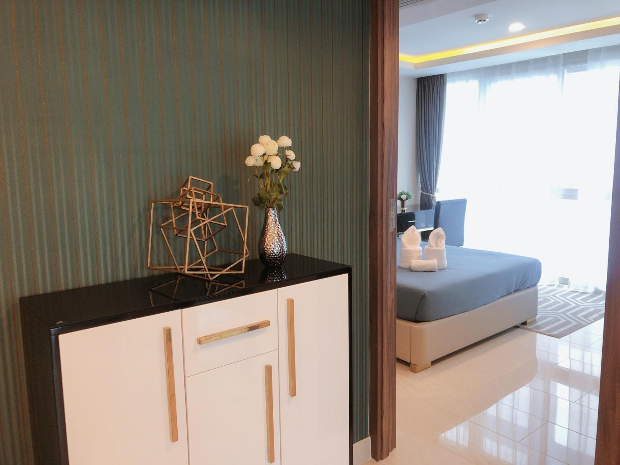 Centara Avenue Residence By Daisy Pattaya 1 外观 照片